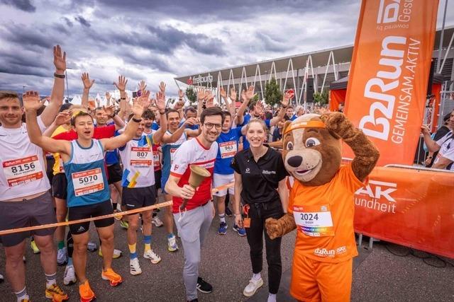 9000 Lufer gehen beim B2Run in Freiburg auf die Strae