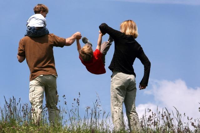 Kinderbetreuung ist nach wie vor Aufgabe der Mtter, zeigt ein aktueller Bericht