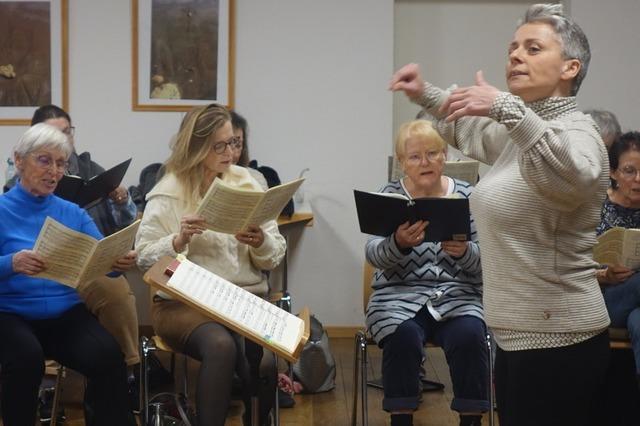 Kirchenchor Binzen probt intensiv fr ein Jubilum und einen Einstandt