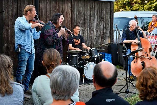 Bei der Haslacher Hofmusik gibt es kostenlose Konzerte im Freiburger Stadtteil