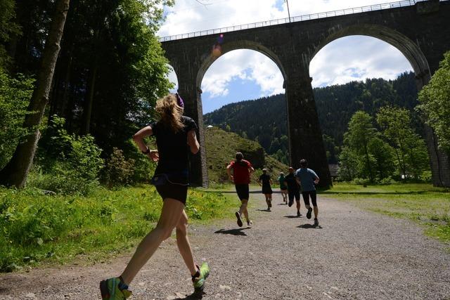 Trailrunner strzt bei Laufevent in Breitnau 100 Meter in die Tiefe und stirbt