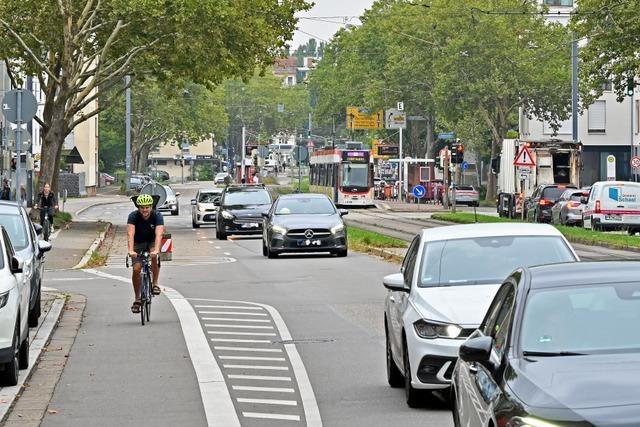 Fahrrad- statt Autospur und Tempo 30: Freiburg startet Verkehrsversuche im Norden und im Osten der Stadt