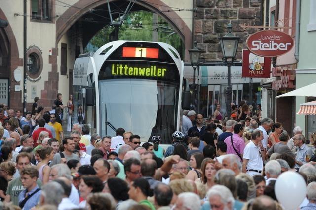 Die Straenbahnlinie 1 ist unterbrochen whrend des Oberlindenhocks