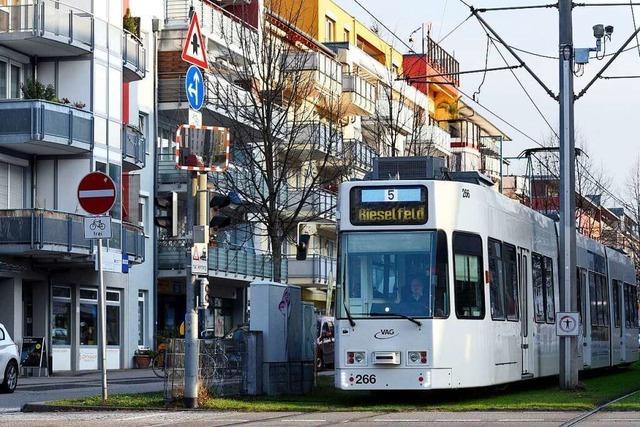 Die Freiburger Straenbahnlinien 3 und 5 fahren ab Montag wieder auf ihren normalen Routen