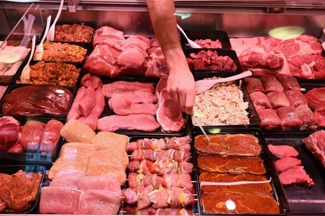 Edeka will an den Fleisch- und Ksetheken festhalten