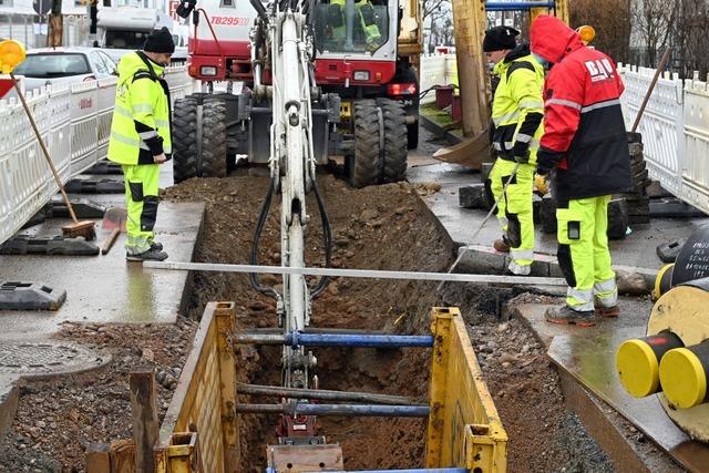 Die Badenova verlegt Fernwrmeleitungen im Sedanviertel