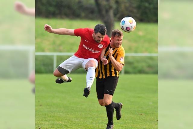 Der FV Sulz sichert sich in der Fuball-Bezirksliga einen Zhler beim berlegenen SV Oberschopfheim