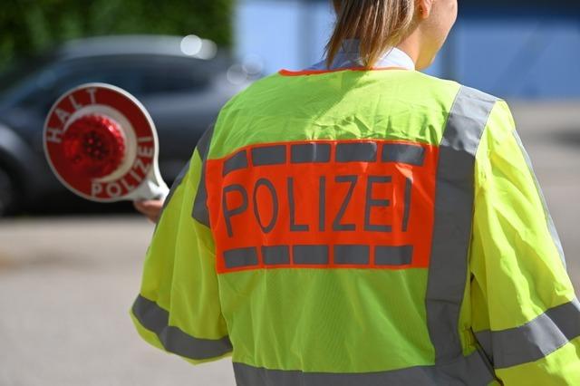 16-Jhriger mit geflschtem Pass am Rheinfelder Autobahnzoll erwischt