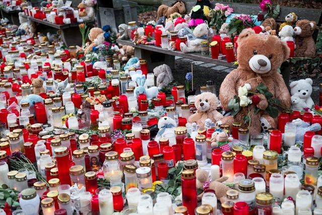 Ist die Messerattacke von Aschaffenburg eine Z&auml;sur im Wahlkampf?  | Foto: Daniel Vogl/dpa