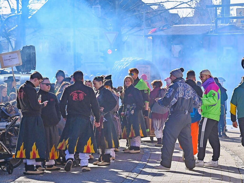 Zahlreiche Hstrger zogen am Sonntag durch die Lahrer Innenstadt. Die Besucher verfolgten das Treiben gut gelaunt.