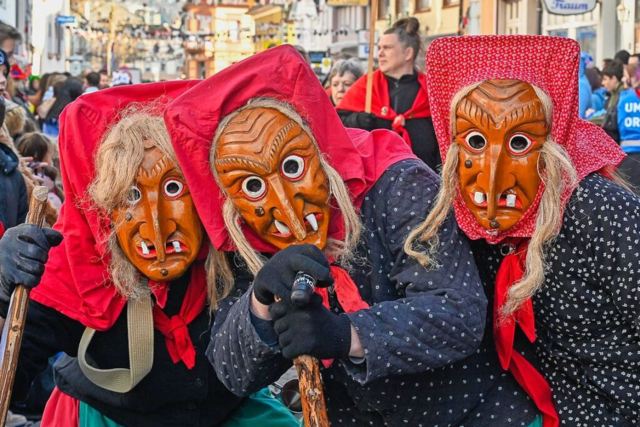 Fotos: So bunt war es beim Umzug in der Lahrer Innenstadt