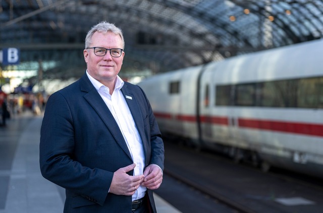 Der Gesch&auml;ftsf&uuml;hrer der Alli...klung von Bahnh&ouml;fen. (Archivbild)  | Foto: Monika Skolimowska/dpa