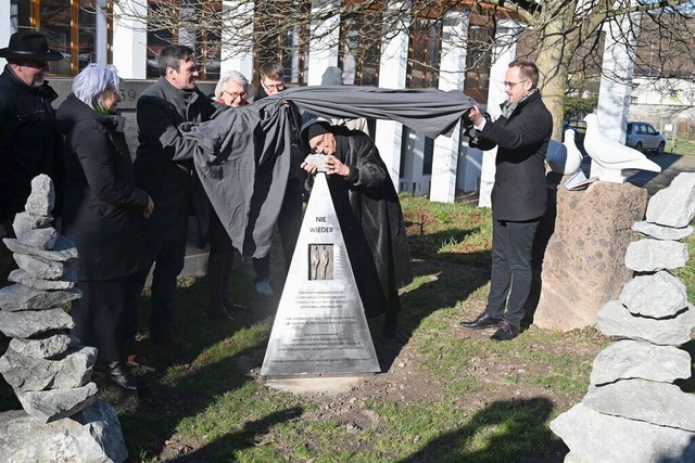 Das Denkmal fr vergessenen Opfer des ...lismus wurde in Vogtsburg eingeweiht.   | Foto: Reinhold John