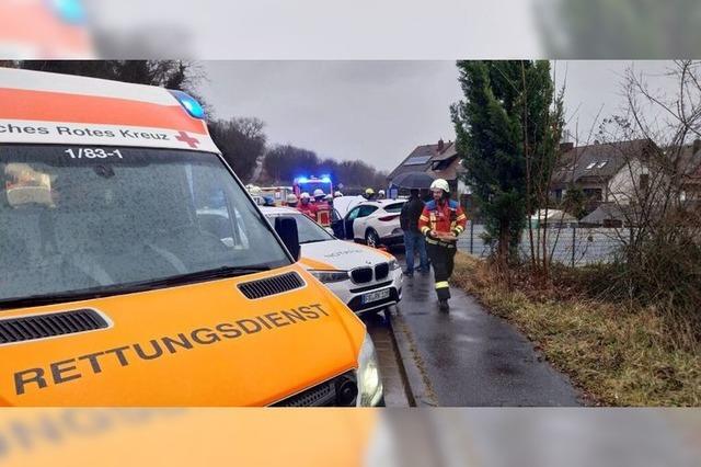 Vier Verletzte nach Frontalzusammensto bei Opfingen-St. Nikolaus