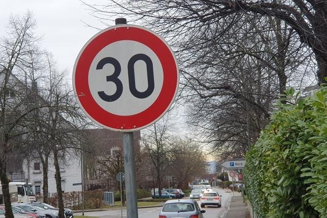 Mehr Tempo 30 in Schopfheim: Lrmaktionsplan beschlossen –  aber weitere Schritte sollen folgen