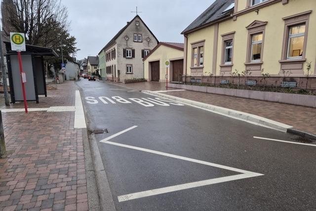 Die Eichstettener Ortseinfahrt nach Btzingen ist komplett erneuert