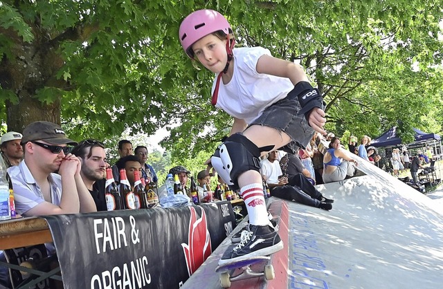 Umay Demir bei einem Wettbewerb im Skatepark in Freiburg-Dietenbach   | Foto: Michael Bamberger