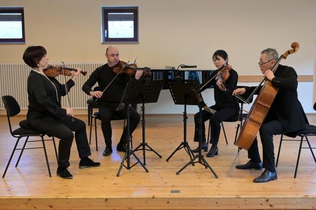 Mozarts Streichquartett erklingt zu Ehren von Gisela Sick im Saal am Bruckwald