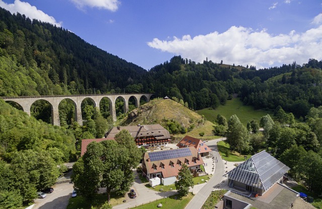 Blick auf das Hofgut Sternen  | Foto: Liane Schilling