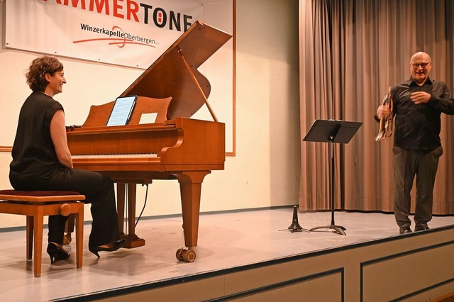 Pianistin Sarah Umiger und Norbert Stertz am Flgelhorn waren auf Heimatbesuch.   | Foto: Reinhold John