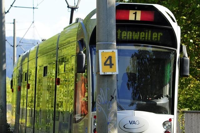 72-jhrige Autofahrerin in Freiburg von Straenbahn erfasst