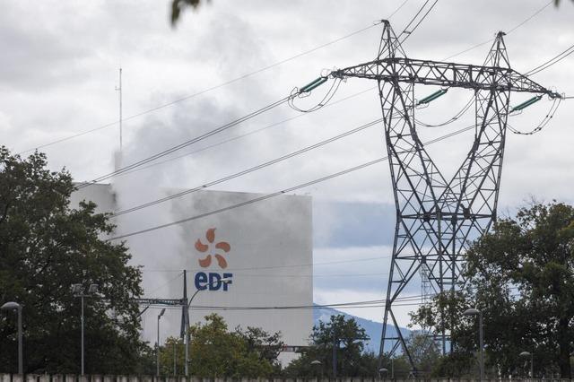 Atomkraftgegner blicken skeptisch auf die Recyclinganlage in Fessenheim