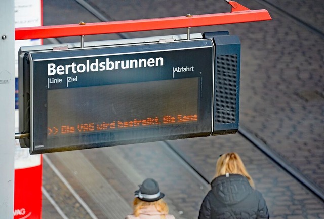 An diesem Donnerstag stehen in Freibur...ehr  der Freiburger Verkehrs AG (VAG).  | Foto: Ingo Schneider