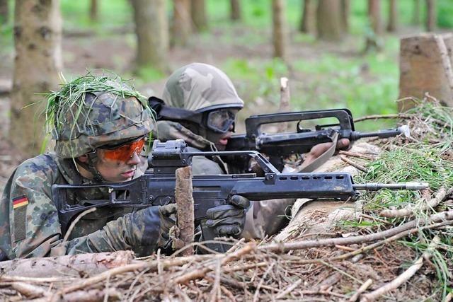 Hoher Militr in Mllheim: Lage schwieriger als im Kalten Krieg