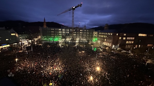 Demonstration unter dem Motto &#8222;B...sammenarbeit mit Faschist*innen&#8220;  | Foto: Annika Vogelbacher