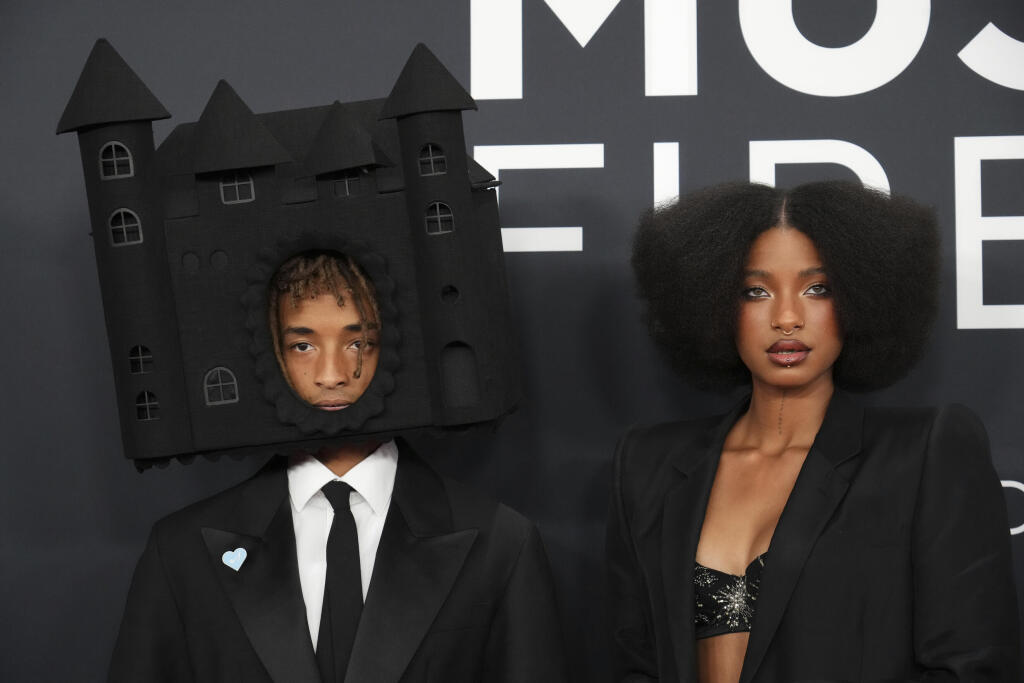 Jaden Smith und Willow Smith kommen zur 67. Grammy-Verleihung.