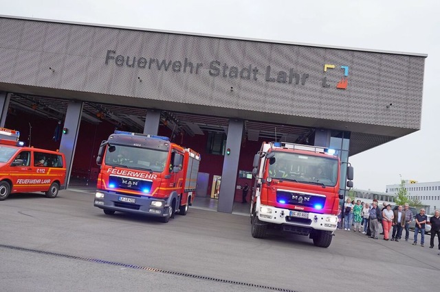 Die Feuerwehrabteilungen Langenwinkel ...er neuen Feuerwache auf dem Flugplatz.  | Foto: Stadt Lahr