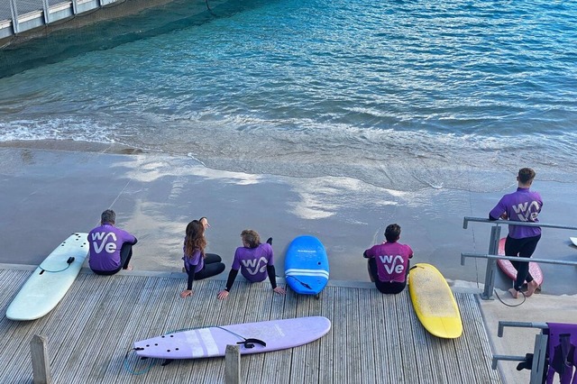 Im englischen Bristol gibt es bereits einen Surfpark.  | Foto: Alena Ehrlich