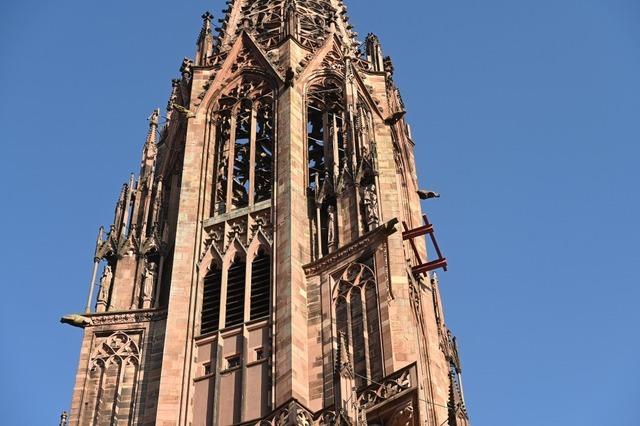 Der Freiburger Mnsterturm wird 2026 wieder ein Baugerst bekommen – fr 14 Jahre