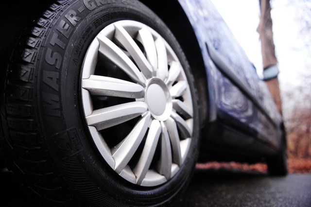 Ein Einbruch in mehrere geparkte Autos...lang unbekannten Tter nicht gelungen.  | Foto: Nicolas Armer