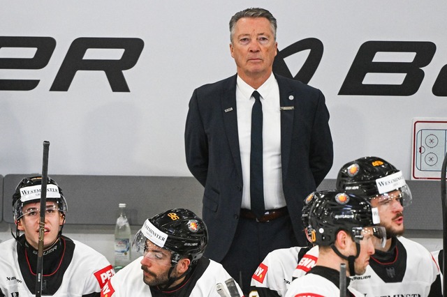 Das Perspektivteam der Eishockey-Natio...n zwei Testspielen gegen die Slowakei.  | Foto: Armin Weigel/dpa