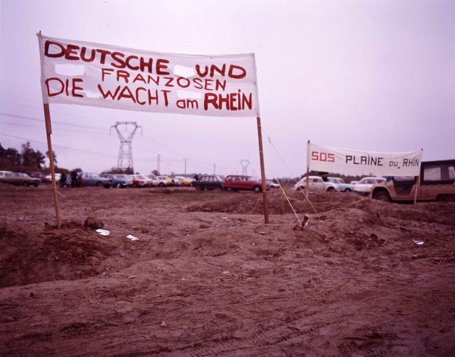 &quot;Wacht am Rhein&quot; auf dem Bauplatzgelnde in Marckolsheim  | Foto: Meinrad Schwrer (Archiv Axel Mayer)