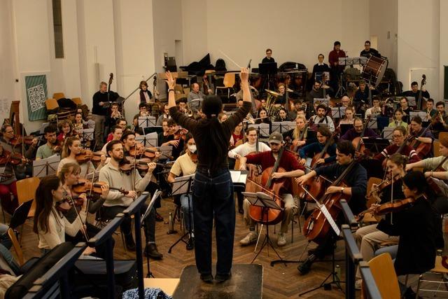 So bereitet sich das Akademische Orchester Freiburg auf sein Konzert vor - ein Probenbesuch