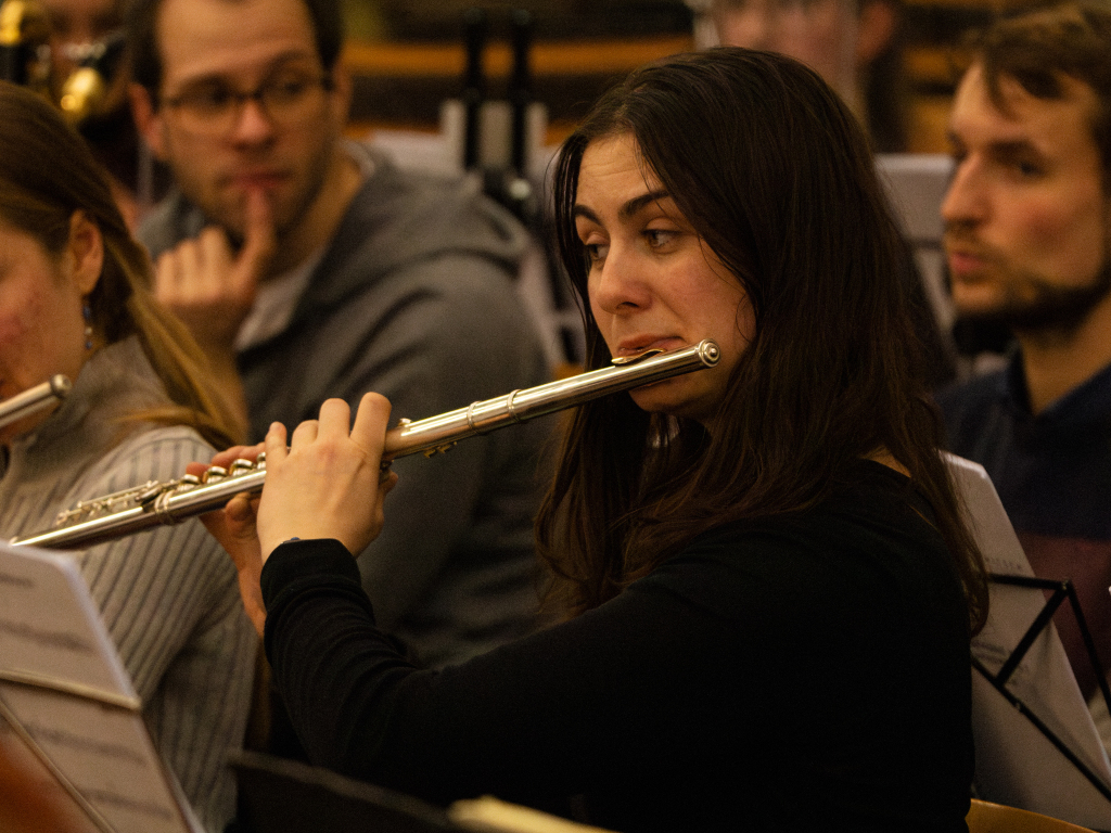 Mehr als 100 junge Musikerinnen und Musiker bringen am Wochenende Schostakowitschs Sinfonie Nr. 7 auf die Bhne des Freiburger Konzerthauses.