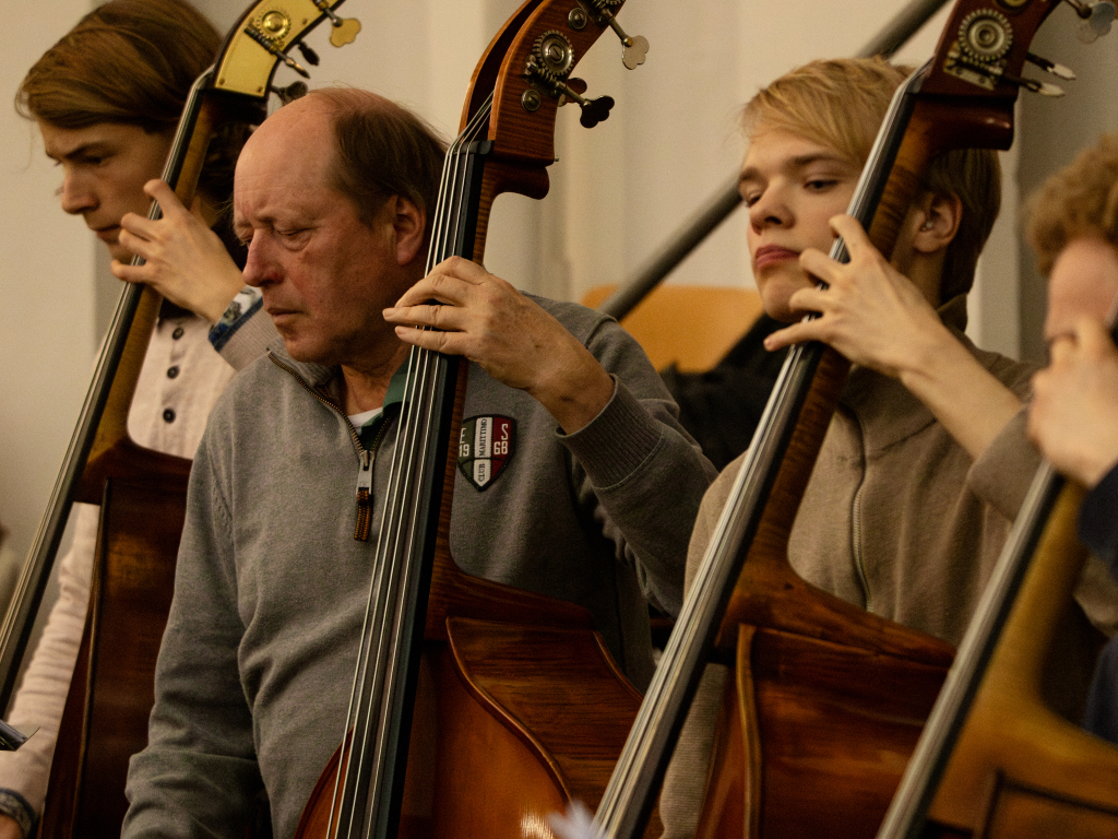 Mehr als 100 junge Musikerinnen und Musiker bringen am Wochenende Schostakowitschs Sinfonie Nr. 7 auf die Bhne des Freiburger Konzerthauses.