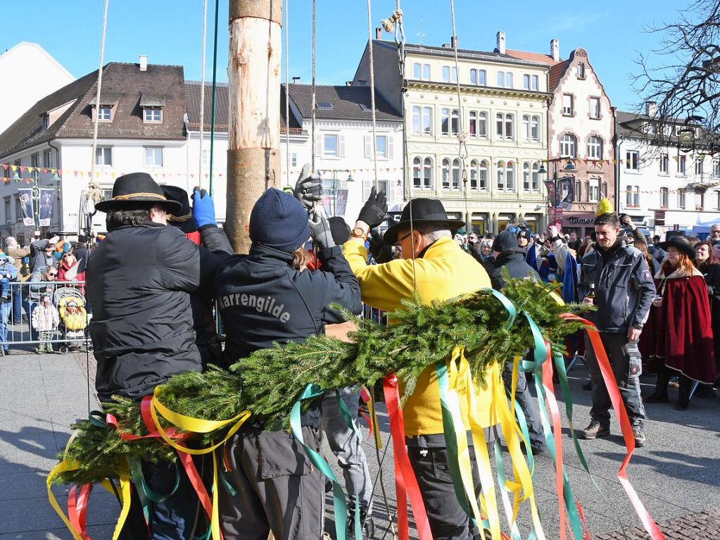 Impressionen vom Narrenbaumstellen in Lrrach