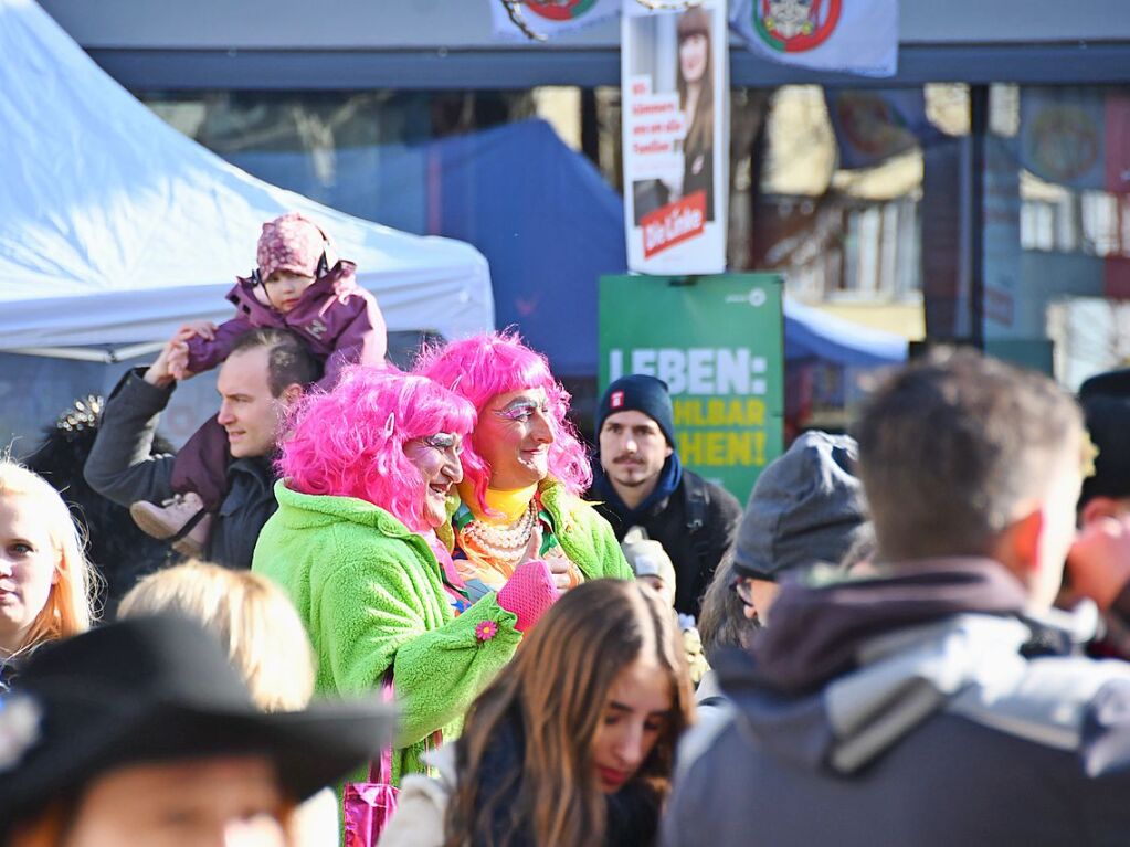 Impressionen vom Narrenbaumstellen in Lrrach