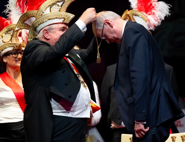 G&uuml;nther Jauch ist jetzt Ordenstr&auml;ger.  | Foto: Sven Hoppe/dpa