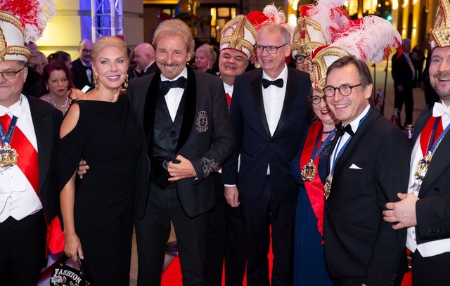 Die Verleihung findet traditionell beim Faschingsball der Narrhalla statt.  | Foto: Sven Hoppe/dpa