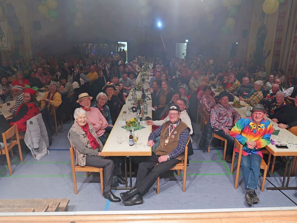 Tolle Stimmung beim Zunftabend der Gndlinger Welschkorneber am Freitag und Samstag