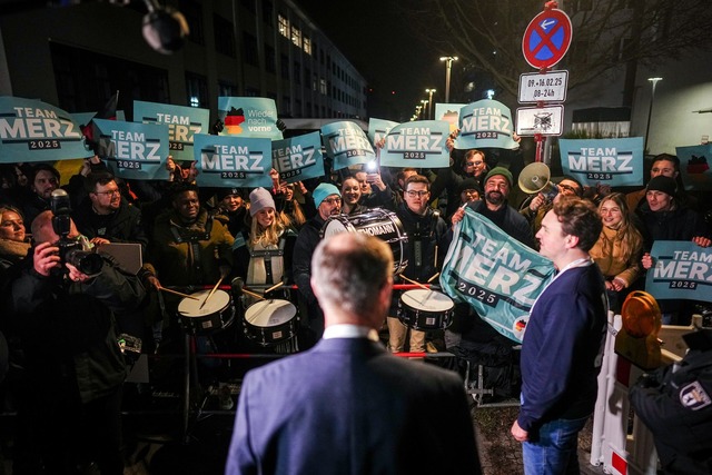 Merz hat nach den Umfragen derzeit die... 23. Februar als Sieger hervorzugehen.  | Foto: Kay Nietfeld/dpa