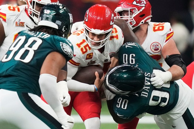 Mahomes hatte so gro&szlig;e Schwierig...wohl nie zuvor in seiner NFL-Karriere.  | Foto: Brynn Anderson/AP/dpa