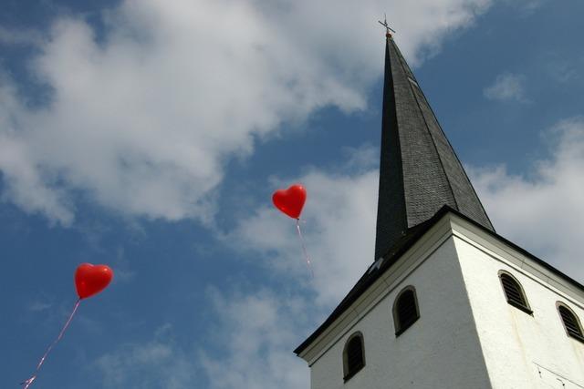 Pfarrer in Waldkirch bietet "Valentinssegen to go" an – was hat es damit auf sich?