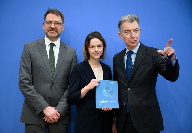 Pressekonferenz zur M&uuml;nchner Sicherheitskonferenz  | Foto: Bernd von Jutrczenka/dpa