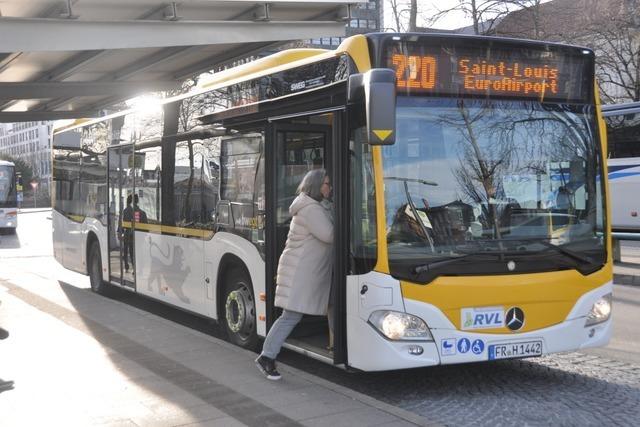 Der Regiobus "Freund" von Lrrach zum Euroairport Basel-Mulhouse ist gut gestartet