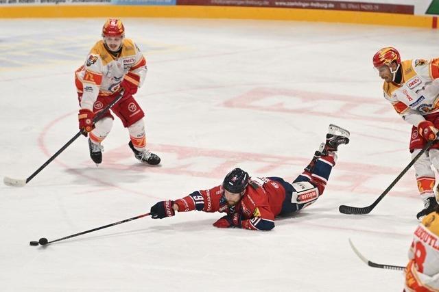 Zwlfte Niederlage in Folge – EHC Freiburg unterliegt auch dem ESV Kaufbeuren